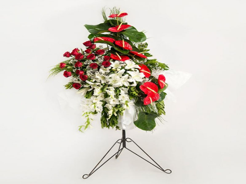 Ferforje Çiçek Aranjmanı